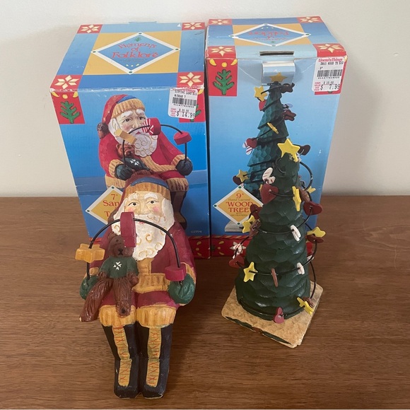 Figments of Folklore Hand Carved Wood Santa & Teddy 7”+ Christmas Tree 9” - Picture 3 of 14